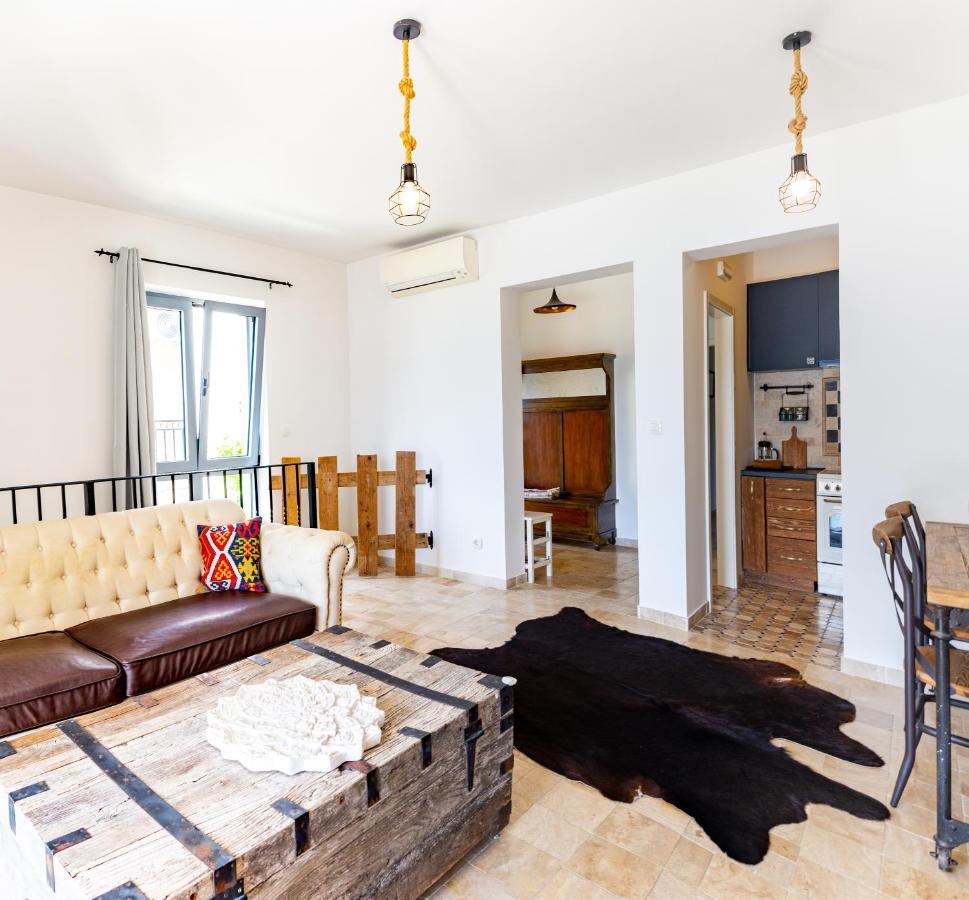 Apartments Castello Risano Экстерьер фото